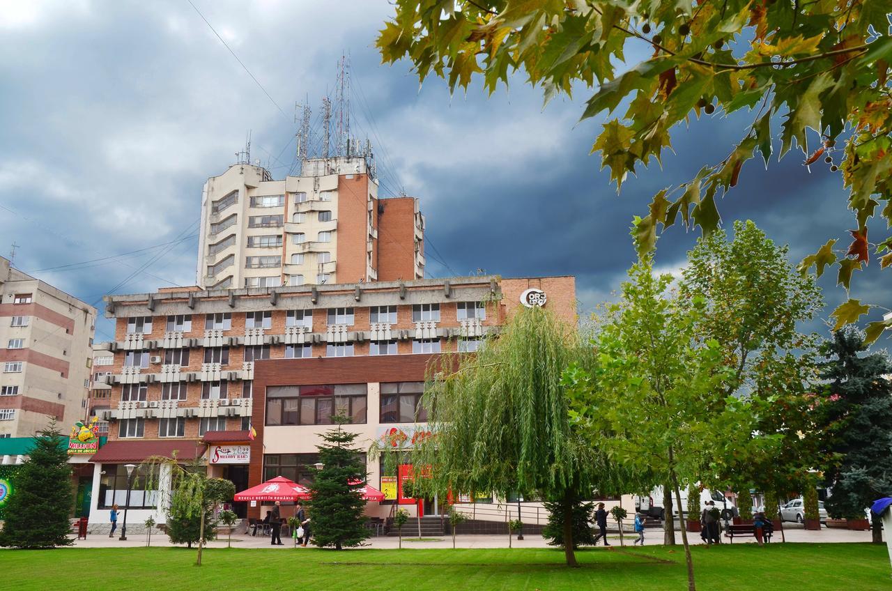 Hotel Gorj Zsilvásárhely Kültér fotó